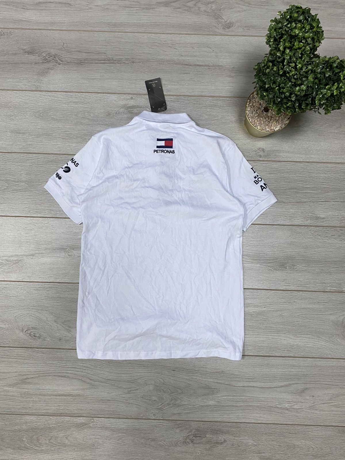 Mercedes-Benz Mercedes Benz AMG Pirelli Tommy Hilfiger vintage polo Size US L / EU 52-54 / 3 - 7 Thumbnail