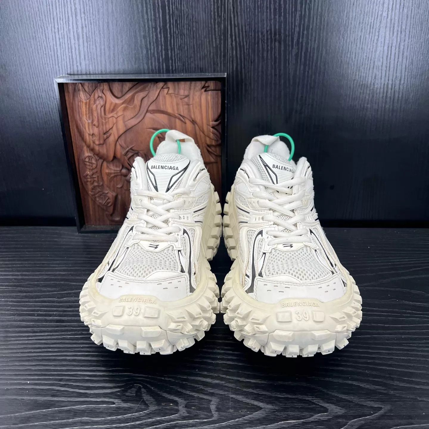 Balenciaga Balenciaga Tire Sneaker White/Black EU 39 Size US 8.5 / IT 38.5 - 2 Thumbnail