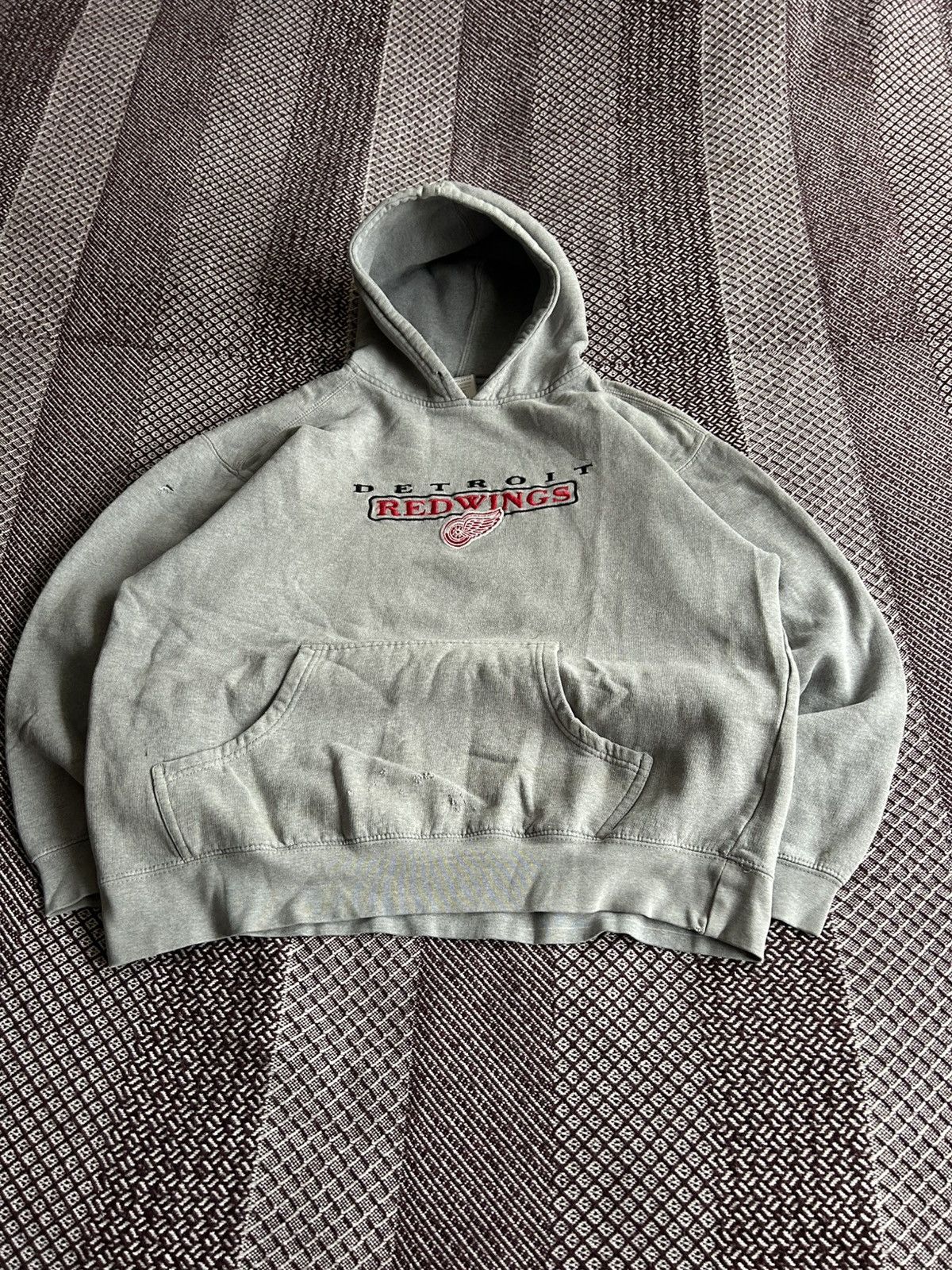 Vintage Vintage Boxy Fit Thrashed Hoodie Women Distressed Size M Size M / US 6-8 / IT 42-44 - 5 Thumbnail