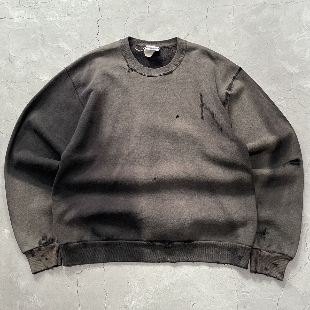 Vintage Rare Vintage Thrashed Sunfaded Sweatshirt ERD Grunge Size US L / EU 52-54 / 3 - 5 Thumbnail