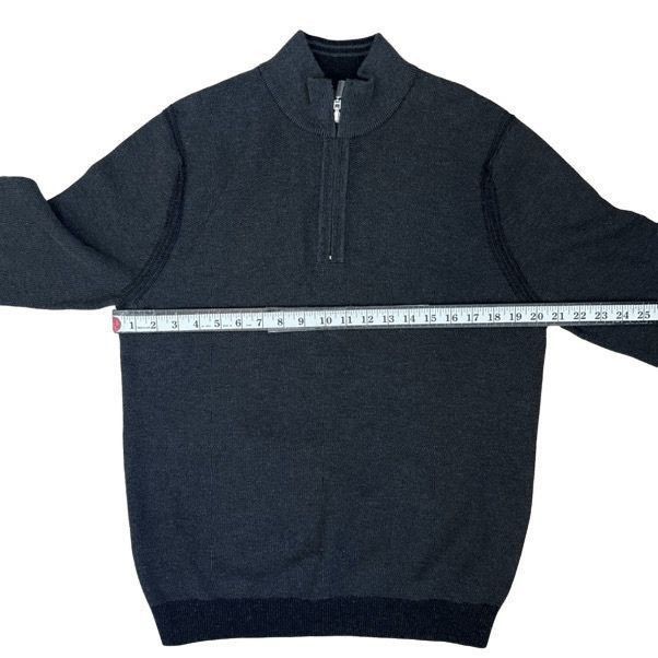 Tommy Bahama Tommy Bahama Reversible 1/4 zip Sweater Size Medium Size US M / EU 48-50 / 2 - 4 Thumbnail