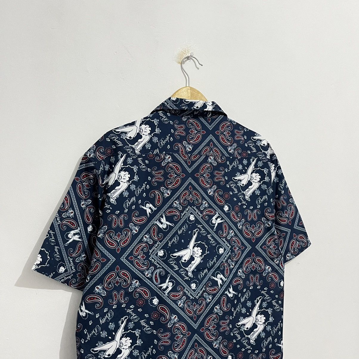 Other Vintage Y2K Betty Boop All Over Print Shirt Size US L / EU 52-54 / 3 - 9 Thumbnail