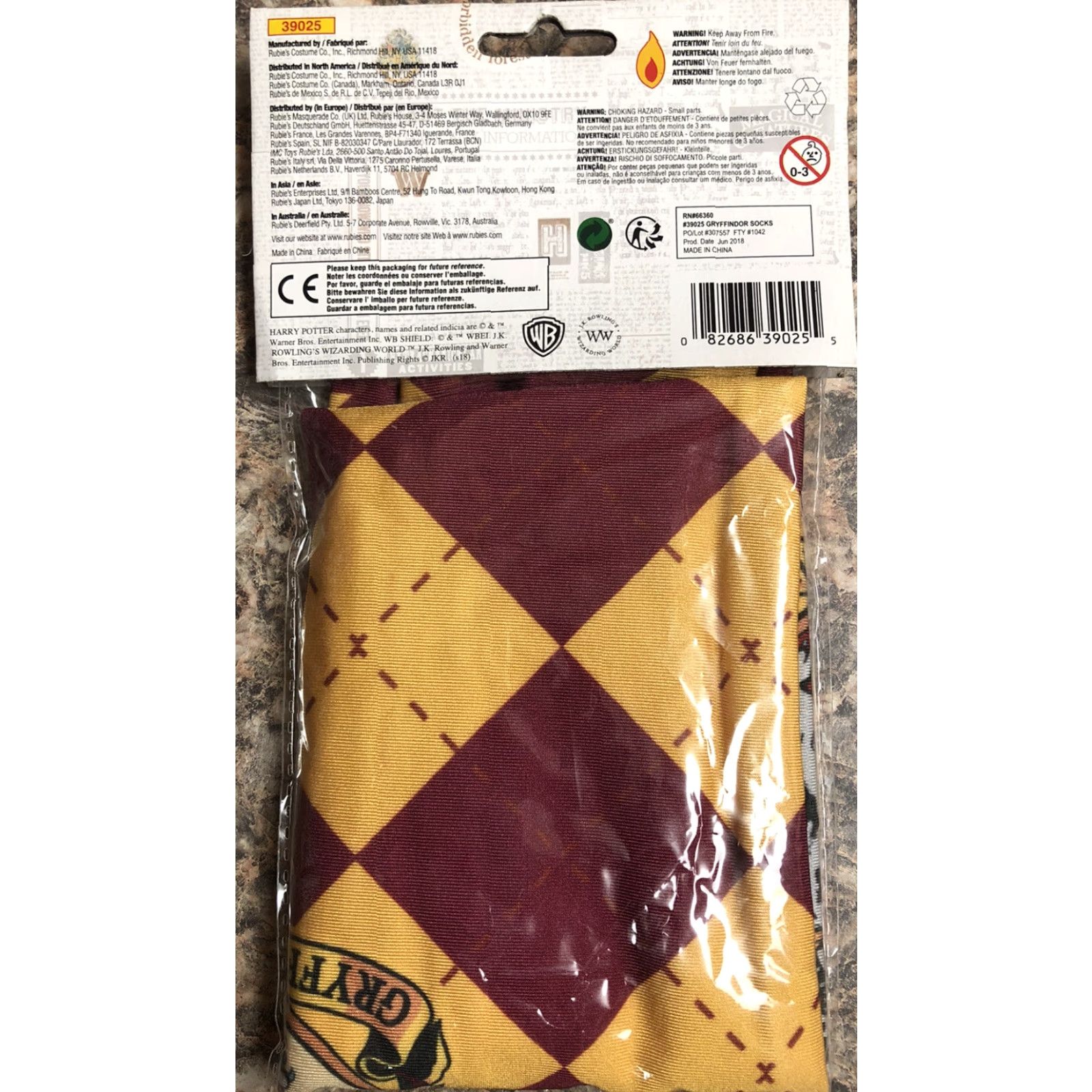 Vintage Rubie’s Costume Co. Socks Harry Potter Gryffindor Cosplay One Size Halloween New Size ONE SIZE - 2 Thumbnail
