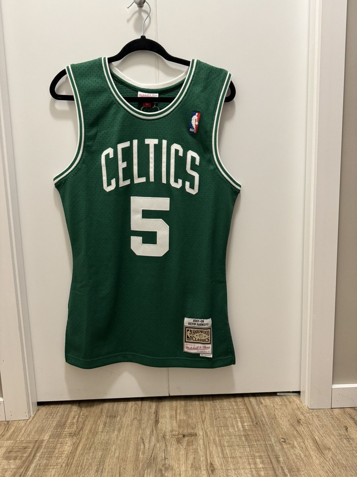 image of Mitchell Ness Boston Celtics Kevin Garnett Jersey in Green, Men's (Size Small)