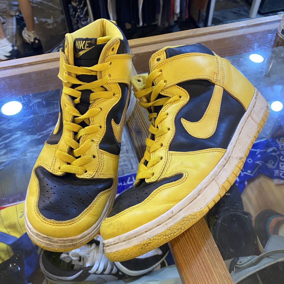 Nike ⚡️1999 NIKE DUNK HIGH LE NYC GOLDENROD MAIZE wu tang Size US 9 / EU 42 - 1 Thumbnail