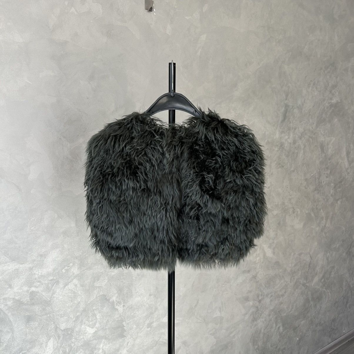 Marni Marni 100% Lama Alpaca Real Fur Shrug / Stole Size 38 Size XS / US 0-2 / IT 36-38 - 8 Thumbnail