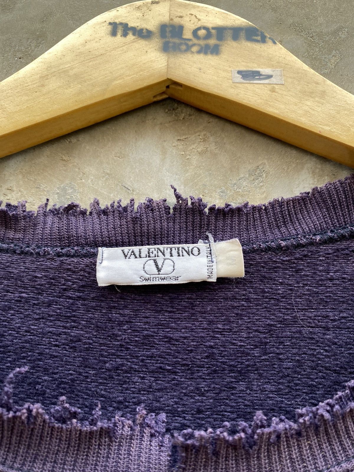 Valentino Vintage Valentino Crewneck Size US XL / EU 56 / 4 - 5 Thumbnail