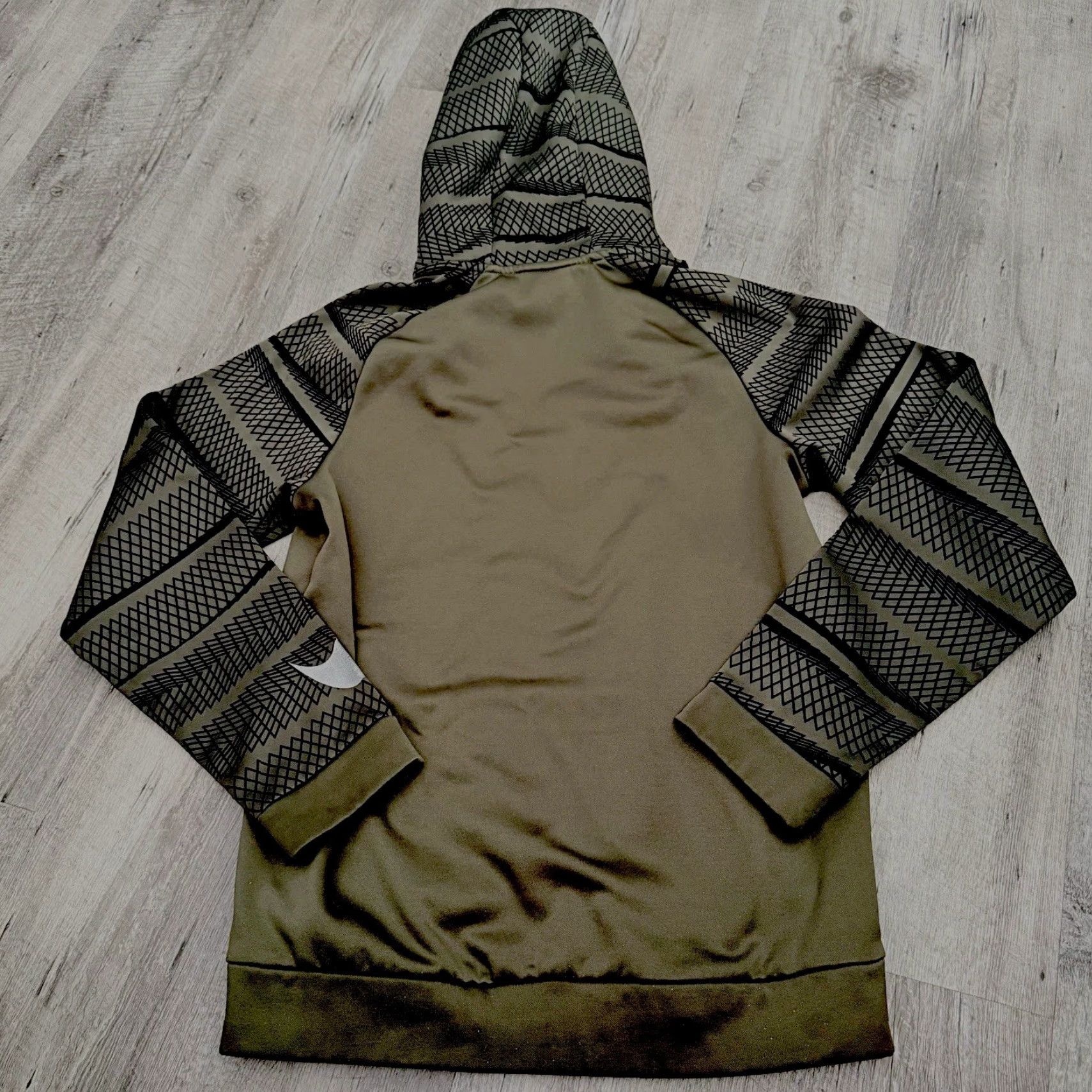 Nike NIKE Hoodie Mens Small Green Black Pattern Dri Fit Training Hoodie 800303-325 Size US S / EU 44-46 / 1 - 5 Thumbnail