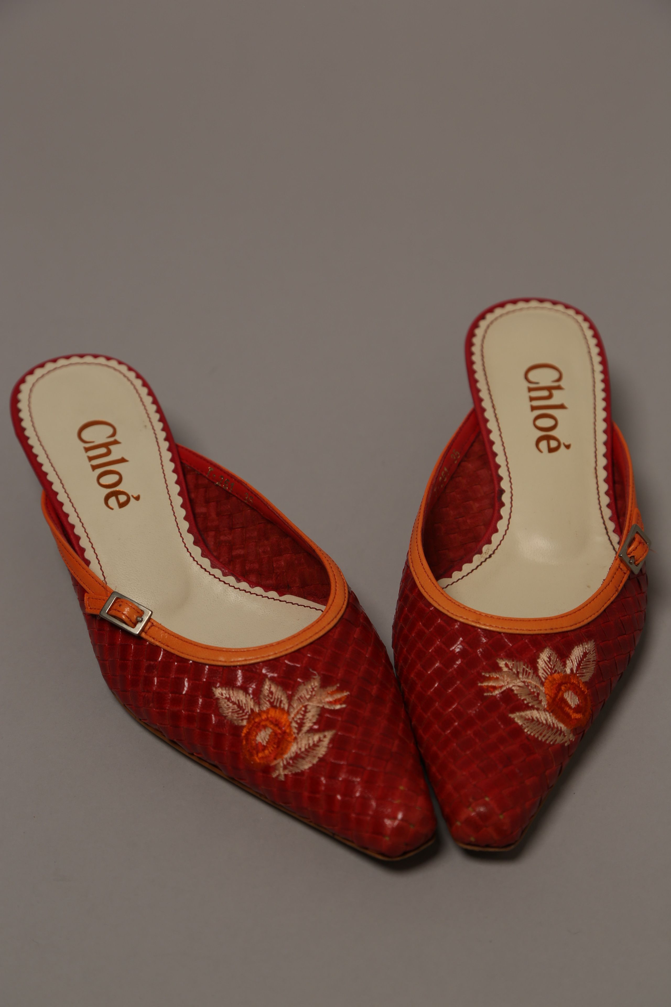 Chloe Extremely Rare Chloe Mules Size US 5 / IT 35 - 2 Thumbnail