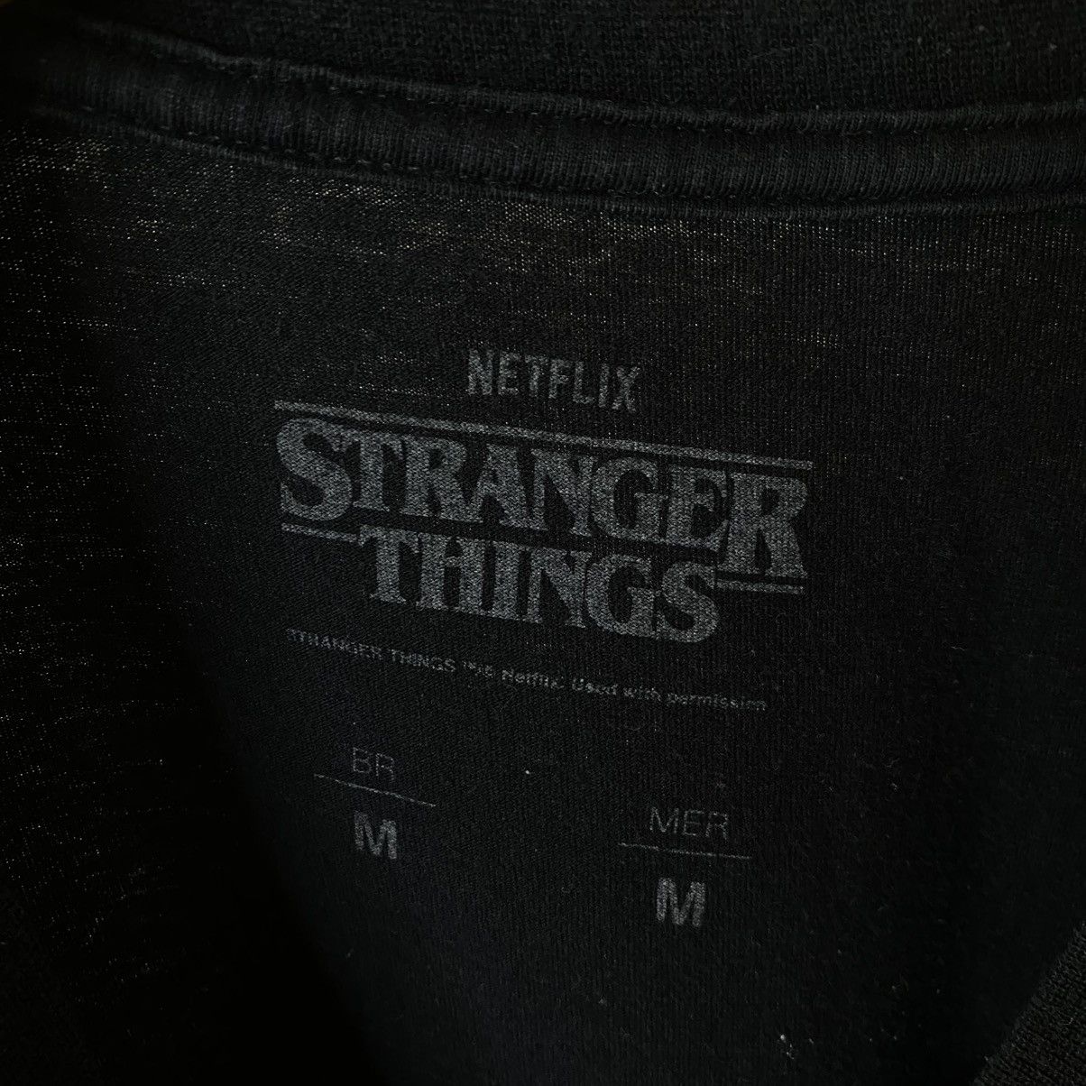 Vintage Y2k Netflix Stranger Things Movie Promo T Shirt Size US M / EU 48-50 / 2 - 3 Thumbnail