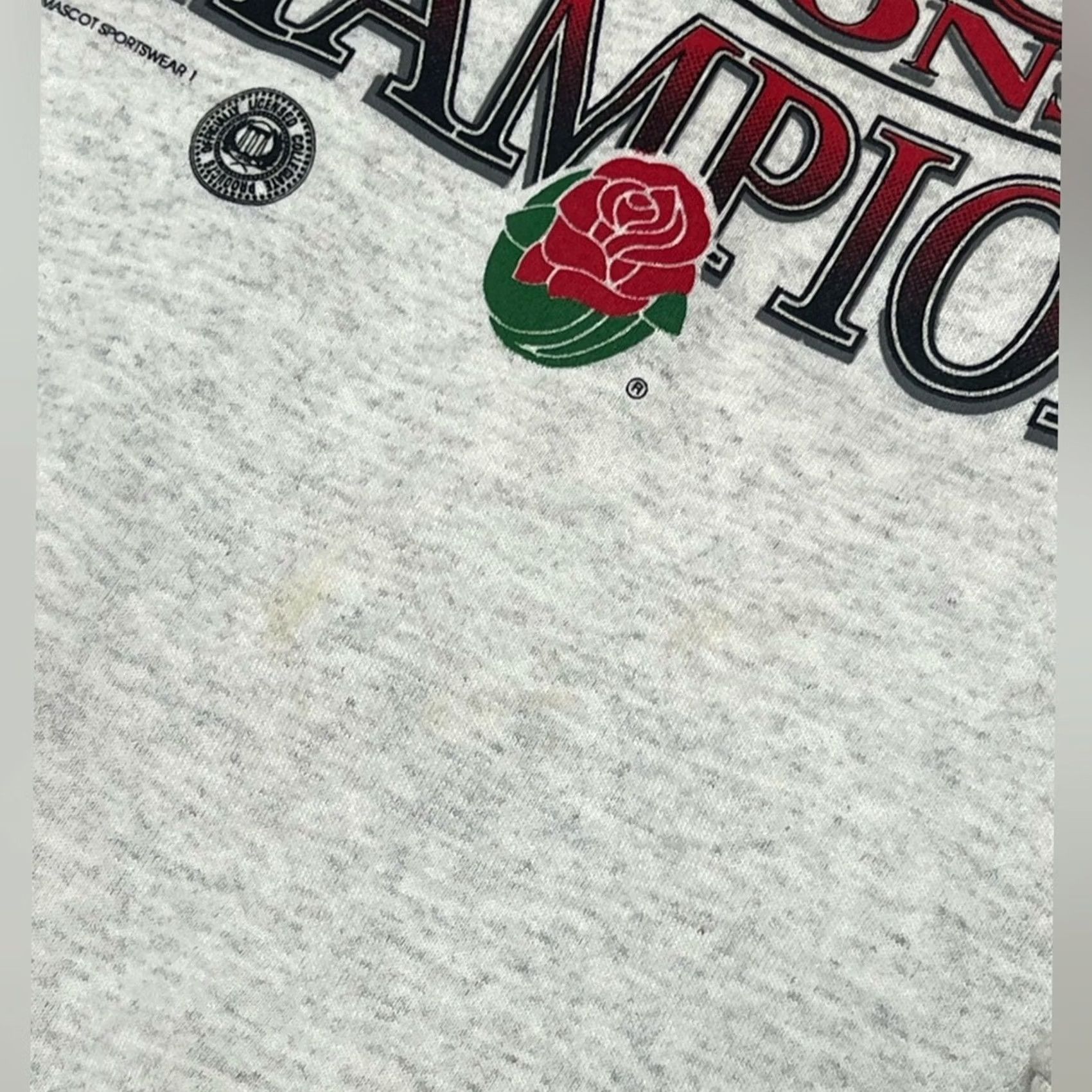 Vintage VINTAGE 1994 Wisconsin Badgers Rose Bowl Champions Crewneck XL NWT Mascot Sweatshirt Silver" Size US XL / EU 56 / 4 - 4 Thumbnail