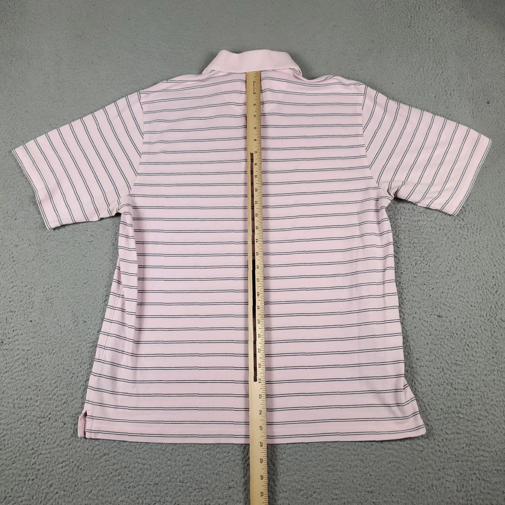 Vintage VINTAGE Greg Norman Polo Shirt Mens Size Medium Pink Striped Short Sleeve Casual Polo Shirt Modern/Preppy Mens Medium Pink Red White Stripes Size US M / EU 48-50 / 2 - 7 Thumbnail