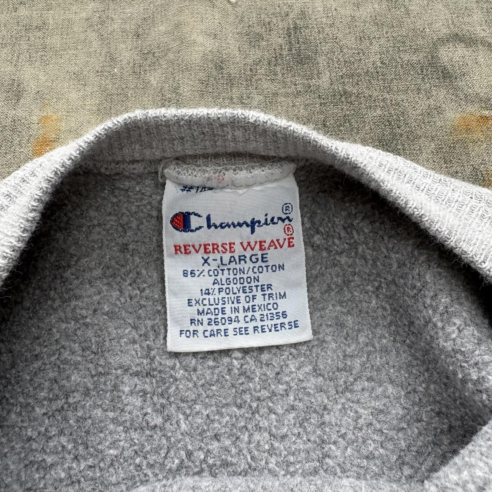 Champion Vintage 90s Miami Dolphins Champion Reverse Weave Sweatshirt Size US XL / EU 56 / 4 - 5 Thumbnail
