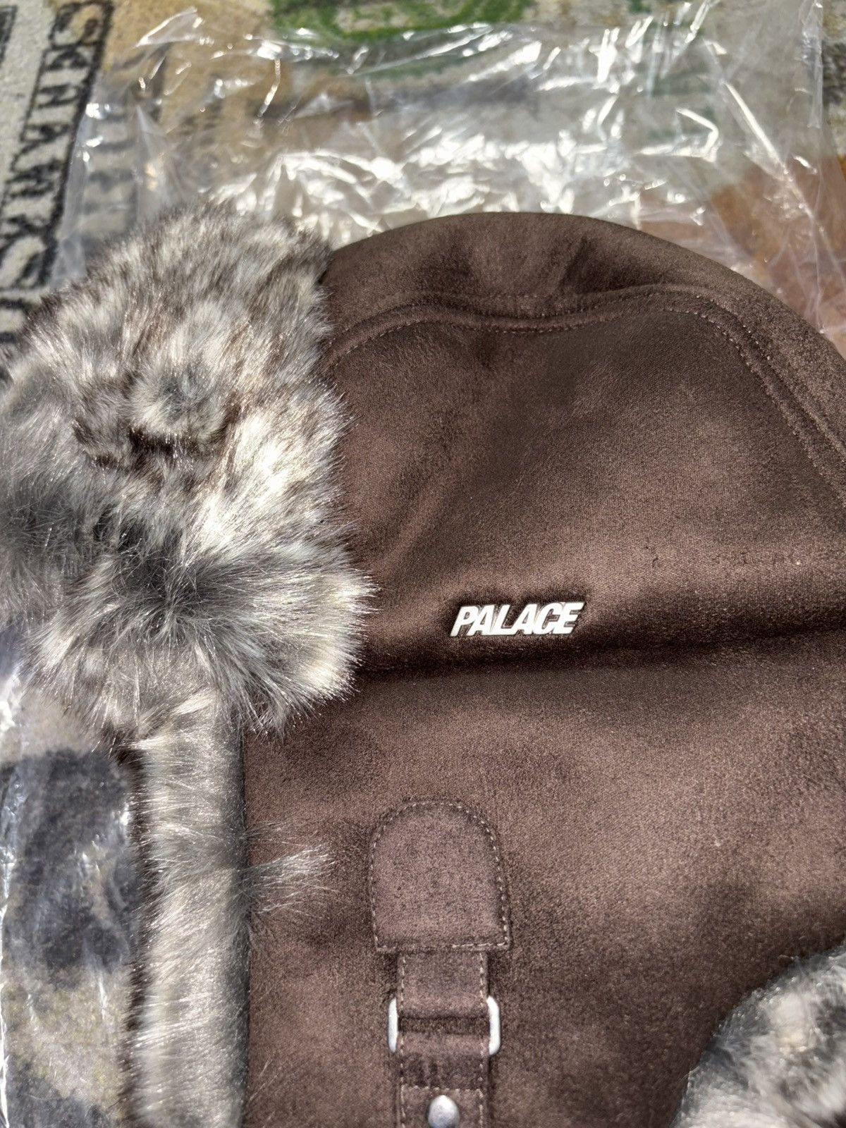 Palace Palace Sherpa Faux Suede Trooper (SMALL/MEDIUM) Size ONE SIZE - 3 Thumbnail