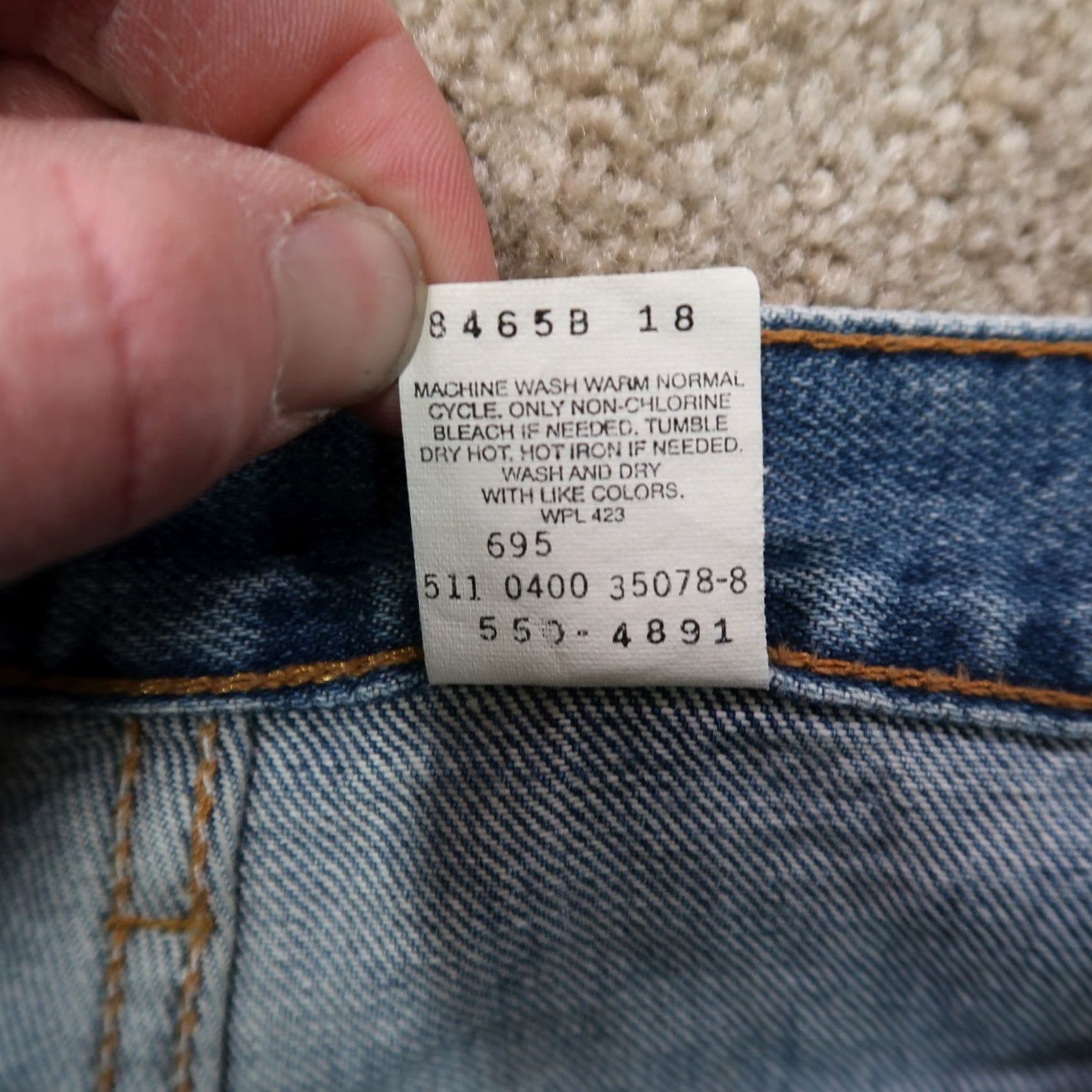 Levi's VINTAGE Levi's 550 Jeans Men 33x30 Blue Distressed Medium Denim USA Denim Jeans 5-Pocket Mens 550 90s/00s Size US 33 - 6 Thumbnail