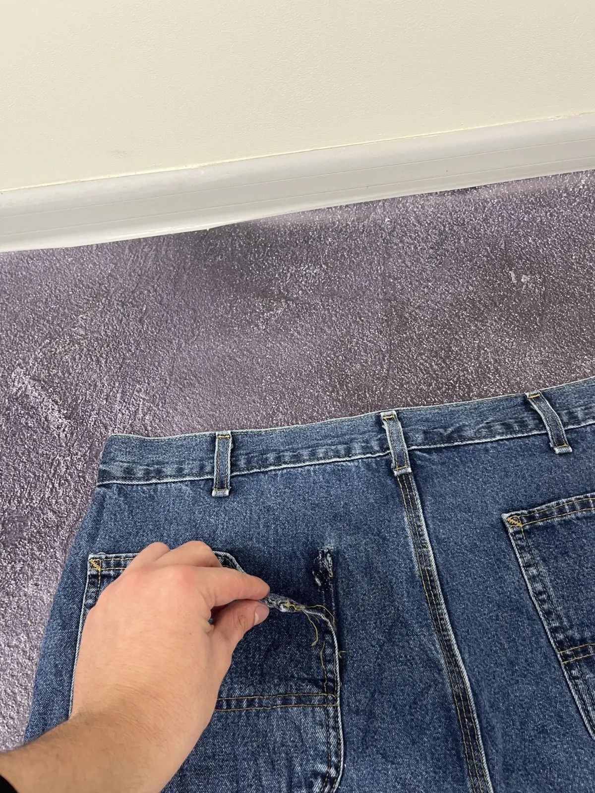 Carhartt × Vintage Vintage Carhartt Blue Denim Dungaree Fit Hype Baggy Jeans Size US 36 / EU 52 - 6 Thumbnail