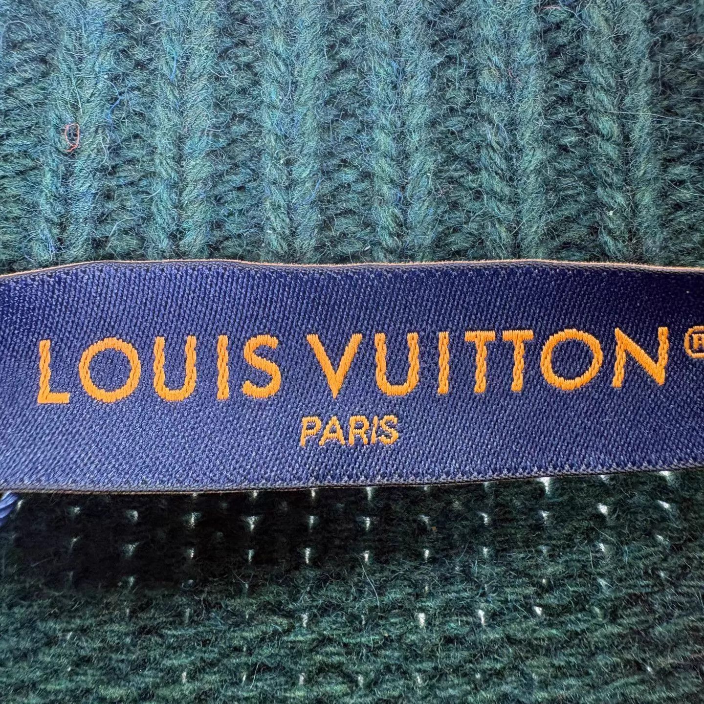 Louis Vuitton Louis Vuitton green cartoon sweater Size S new Size US S / EU 44-46 / 1 - 6 Thumbnail