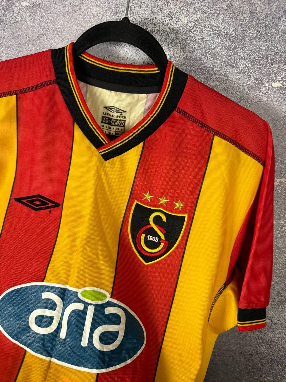 Umbro Vintage Galatasaray 2002/03 Umbro Soccer Jersey Small Size US S / EU 44-46 / 1 - 10 Thumbnail