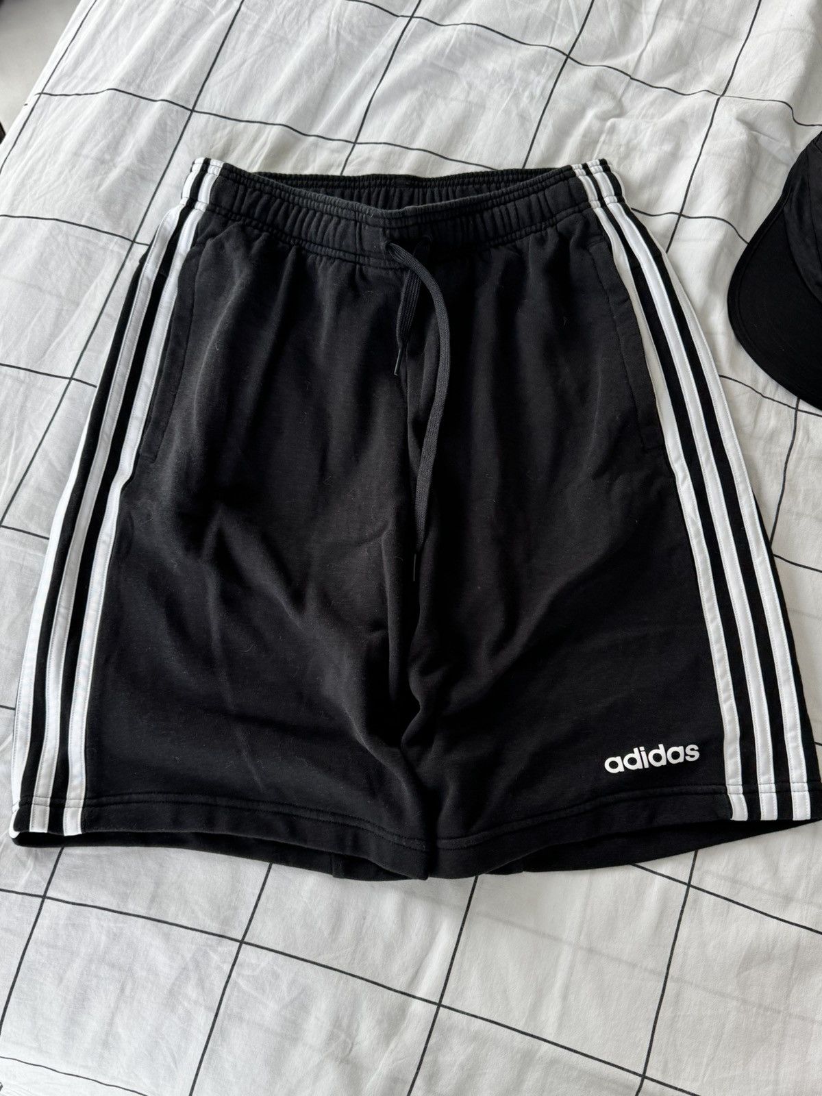 Adidas Adidas Baggy Shorts Balenciaga Style Size US 32 / EU 48 - 3 Thumbnail