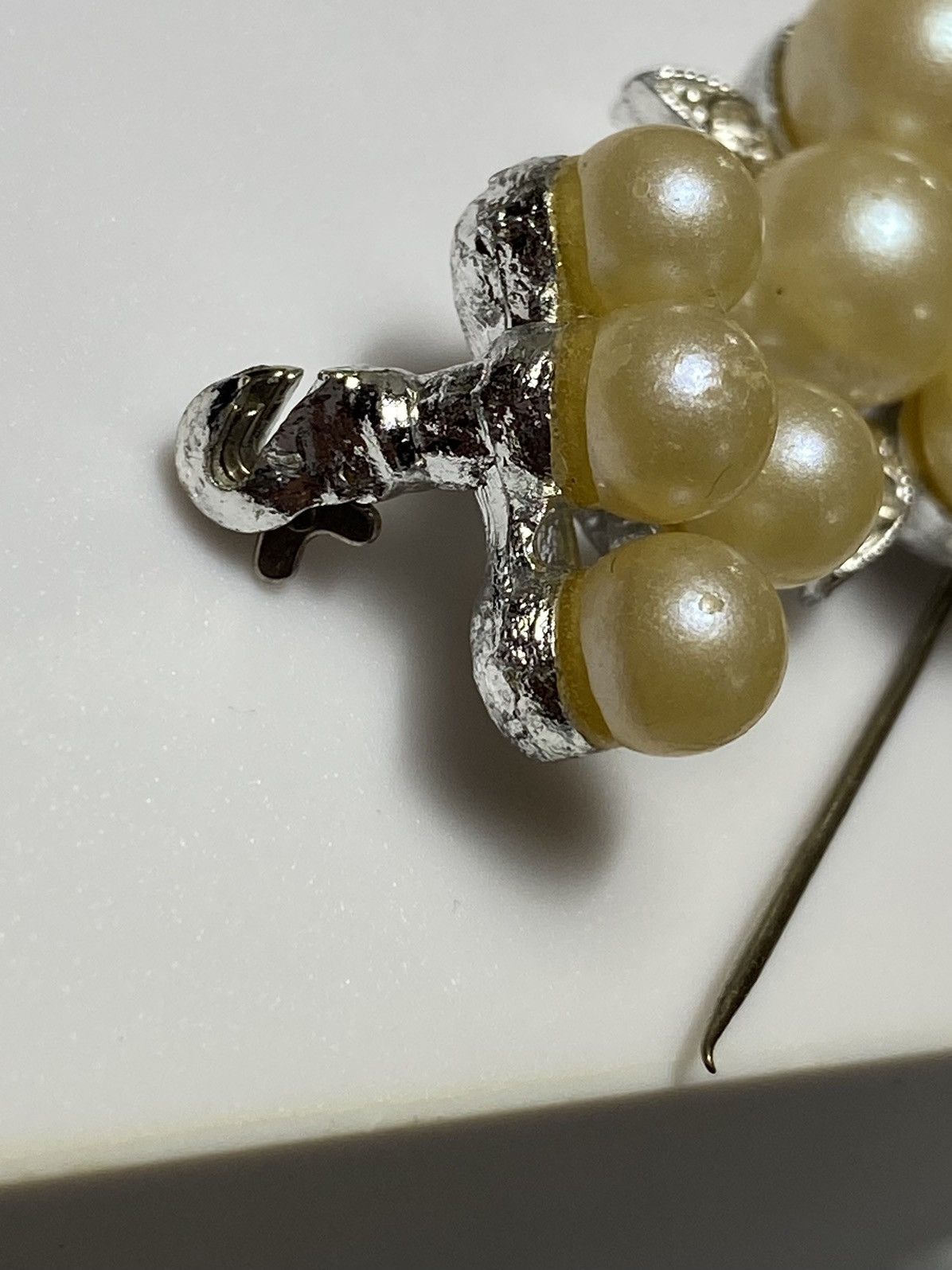 Vintage Vintage Pearl Floral Brooch – Elegant Accessory Size ONE SIZE - 8 Thumbnail