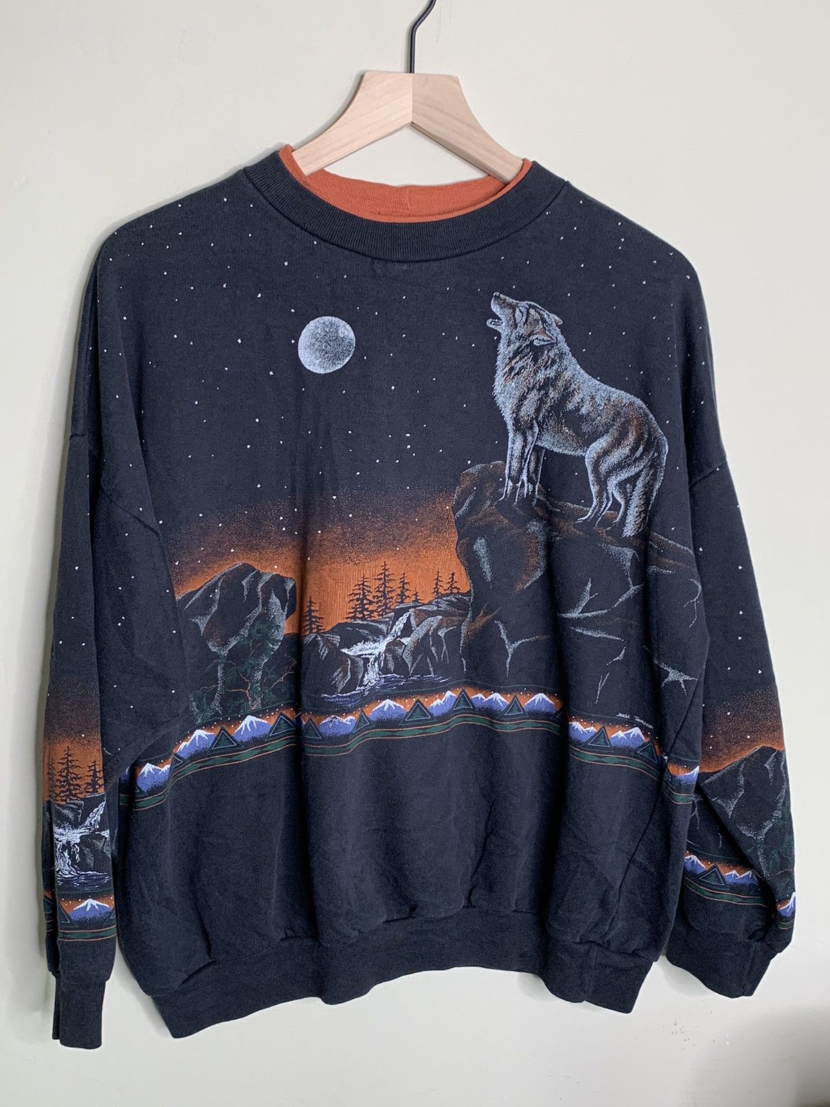 Vintage *RARE* Vintage Wolf Moon Nature AOP Single Stitch Sweatshirt Size US L / EU 52-54 / 3 - 1 Thumbnail