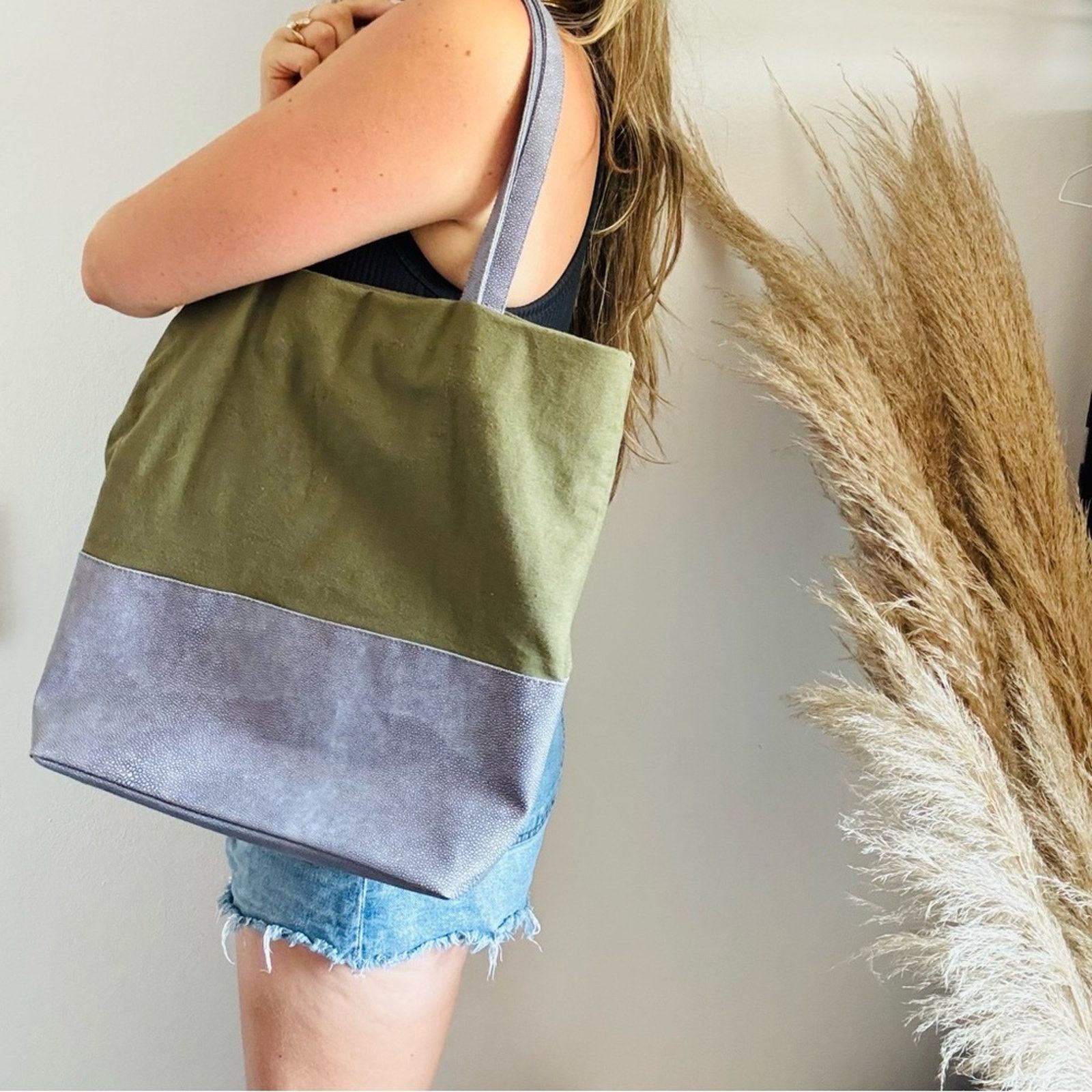 Anthropologie ANTHROPOLOGIE Olive Green Grey Canvas Shoulder Bag Purse Size ONE SIZE - 5 Thumbnail