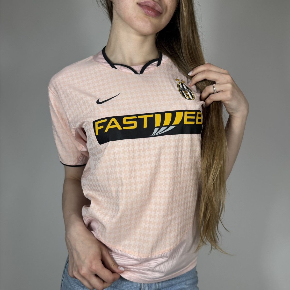 Nike Vintage 2003 Nike Juventus Soccer Football Retro Y2K Jersey Size L / US 10 / IT 46 - 1 Thumbnail
