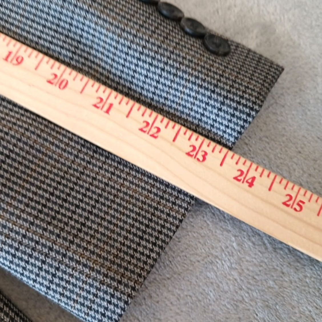 Chaps Chaps Blazer Mens 44 Short Gray Plaid Silk Wool Blend Two-Button Single Vent Size US 44 / EU 60 - 4 Thumbnail