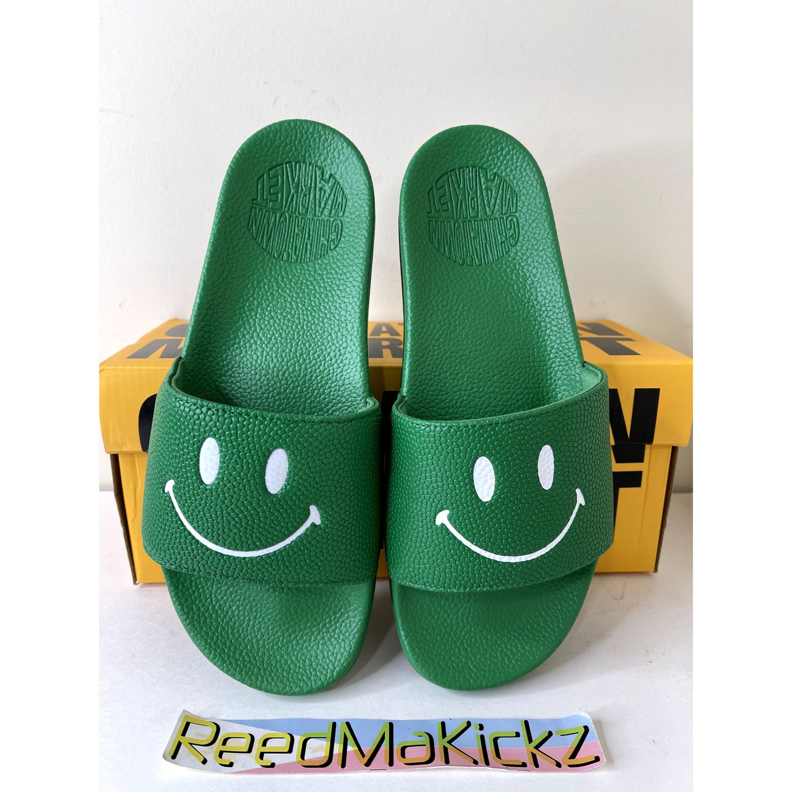 Market Chinatown Market Slides Smiley Green mens 13us Size US 13 / EU 46 - 1 Thumbnail