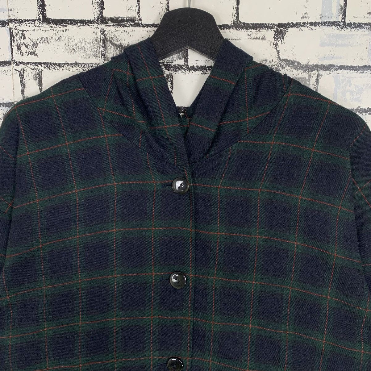 Issey Miyake Vintage One Mile Plantation Issey Miyake Tartan Cape Cloak Size US M / EU 48-50 / 2 - 4 Thumbnail