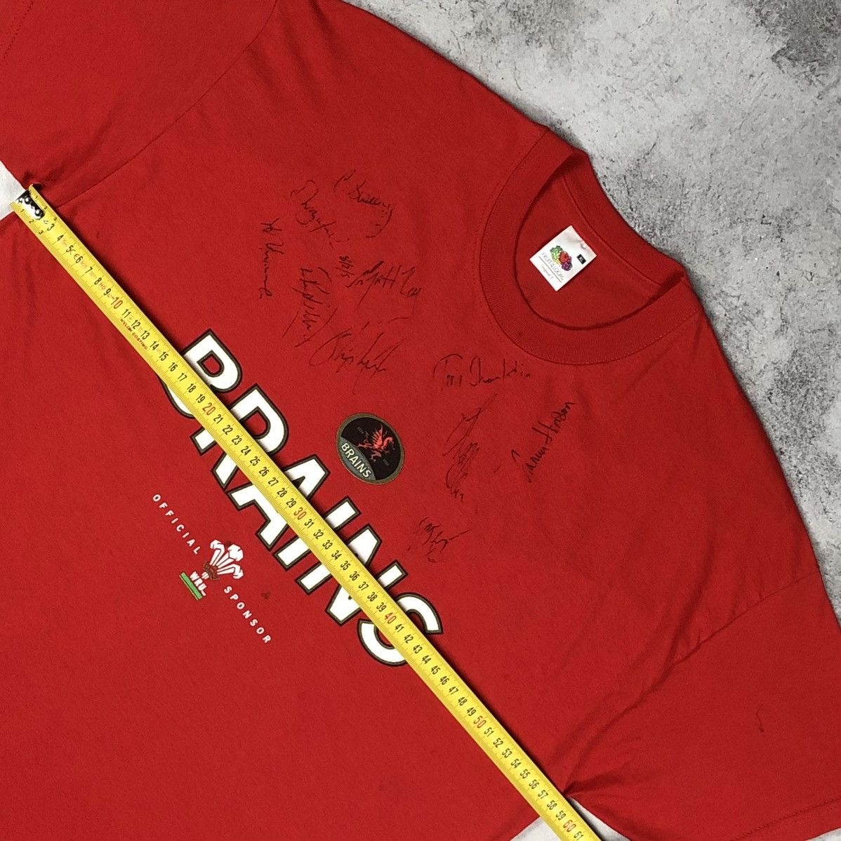 Vintage SIGNED! Wales Rugby WRU Brains 2005 Six Nations Tee Size US XL / EU 56 / 4 - 24 Thumbnail