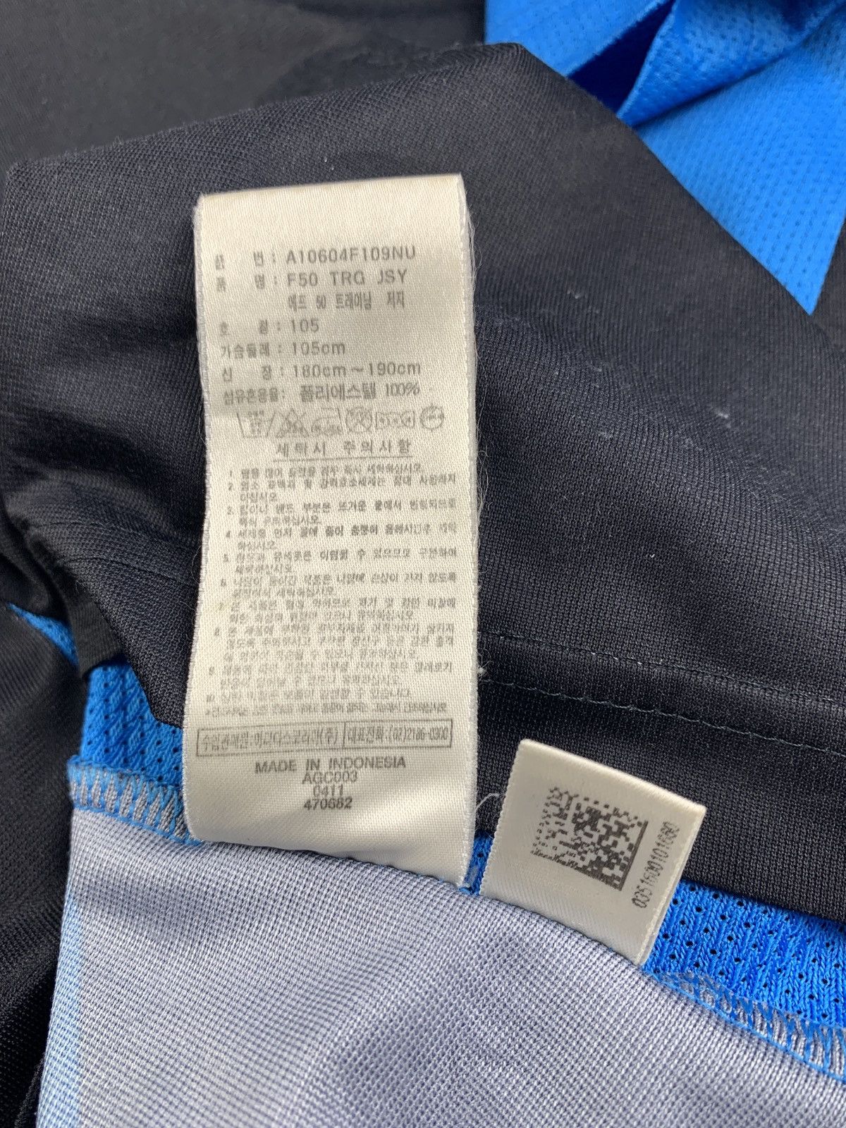 Adidas 2004 Adidas Football Center Nett Graphic Training Jersey Size US L / EU 52-54 / 3 - 12 Thumbnail