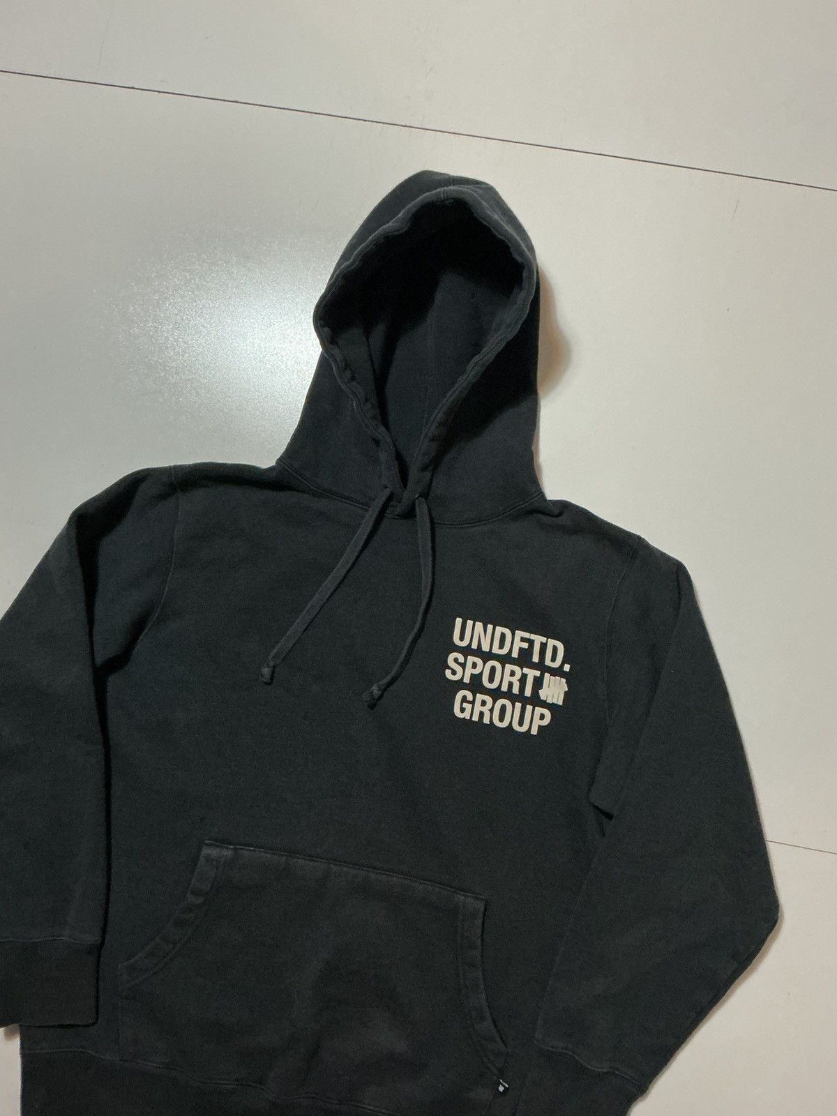 Undefeated UNFTD Undefeated Five Strike Sport Group Pullover Hoodie Size US M / EU 48-50 / 2 - 3 Thumbnail