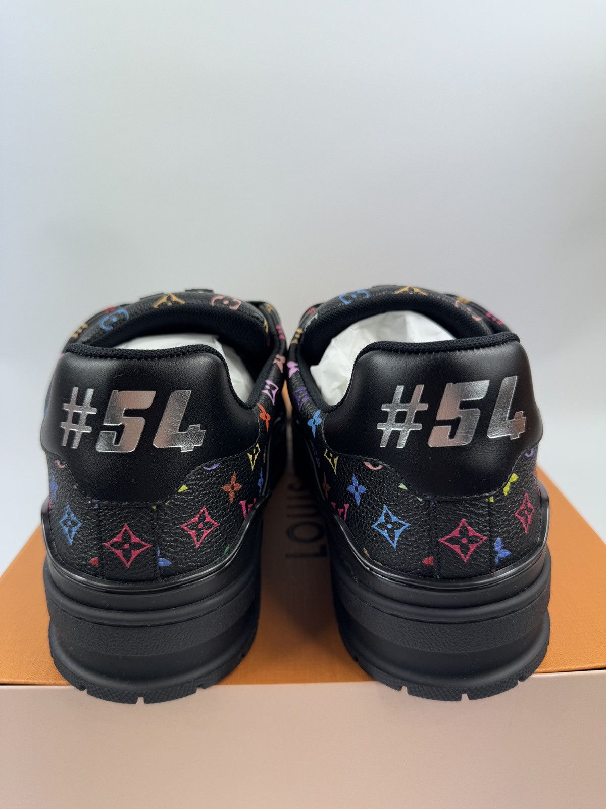 Louis Vuitton × Takashi Murakami MULTI COLOUR MONOGRAM PRINT SNEAKERS Size US 9 / EU 42 - 3 Thumbnail