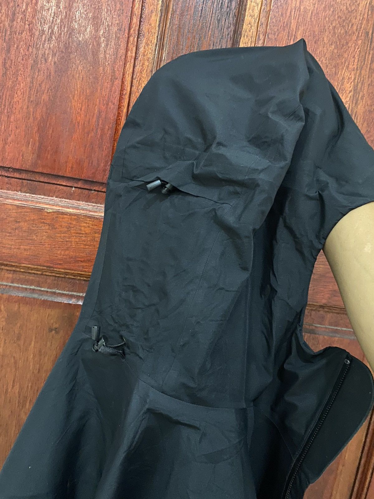 Arc'teryx Arc’teryx Gore-tex Codetta Cinch Waterproof Coat Jacket Size S / US 4 / IT 40 - 6 Thumbnail