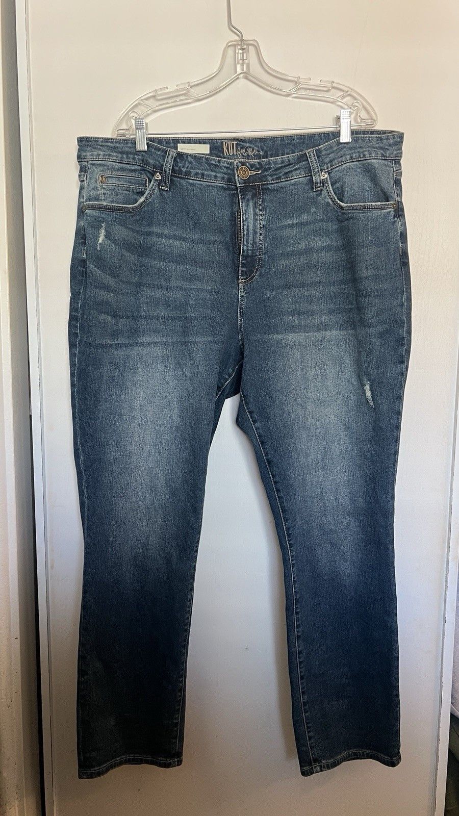 Other KUT from the Kloth Boyfriend Plus Jeans Stretch Size 20 Size 42" / US 20 - 1 Thumbnail