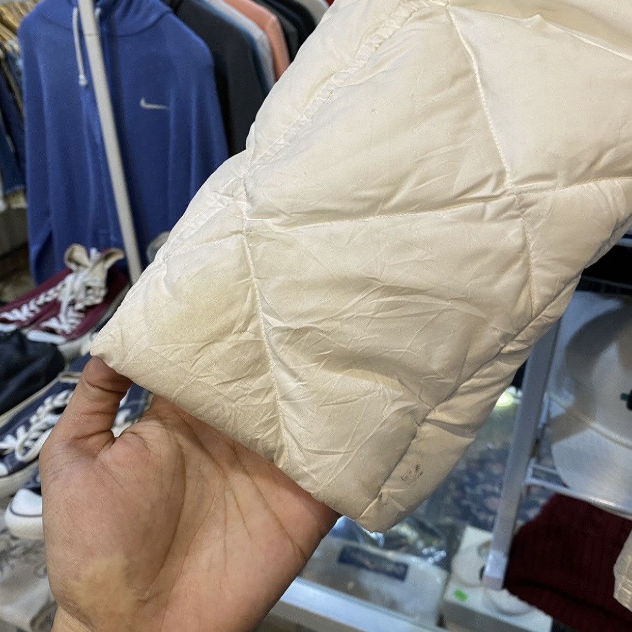 Burberry Burberry Brit White Diamond Quilted Jacket Classic Puffer Size US S / EU 44-46 / 1 - 13 Thumbnail