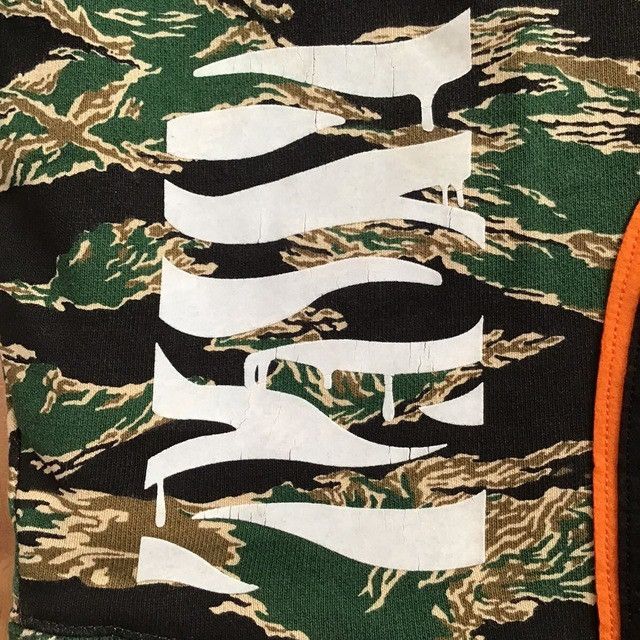 Bape × Nigo BAPE Tiger camo Tiger full zip hoodie a bathing ape Size US M / EU 48-50 / 2 - 7 Thumbnail