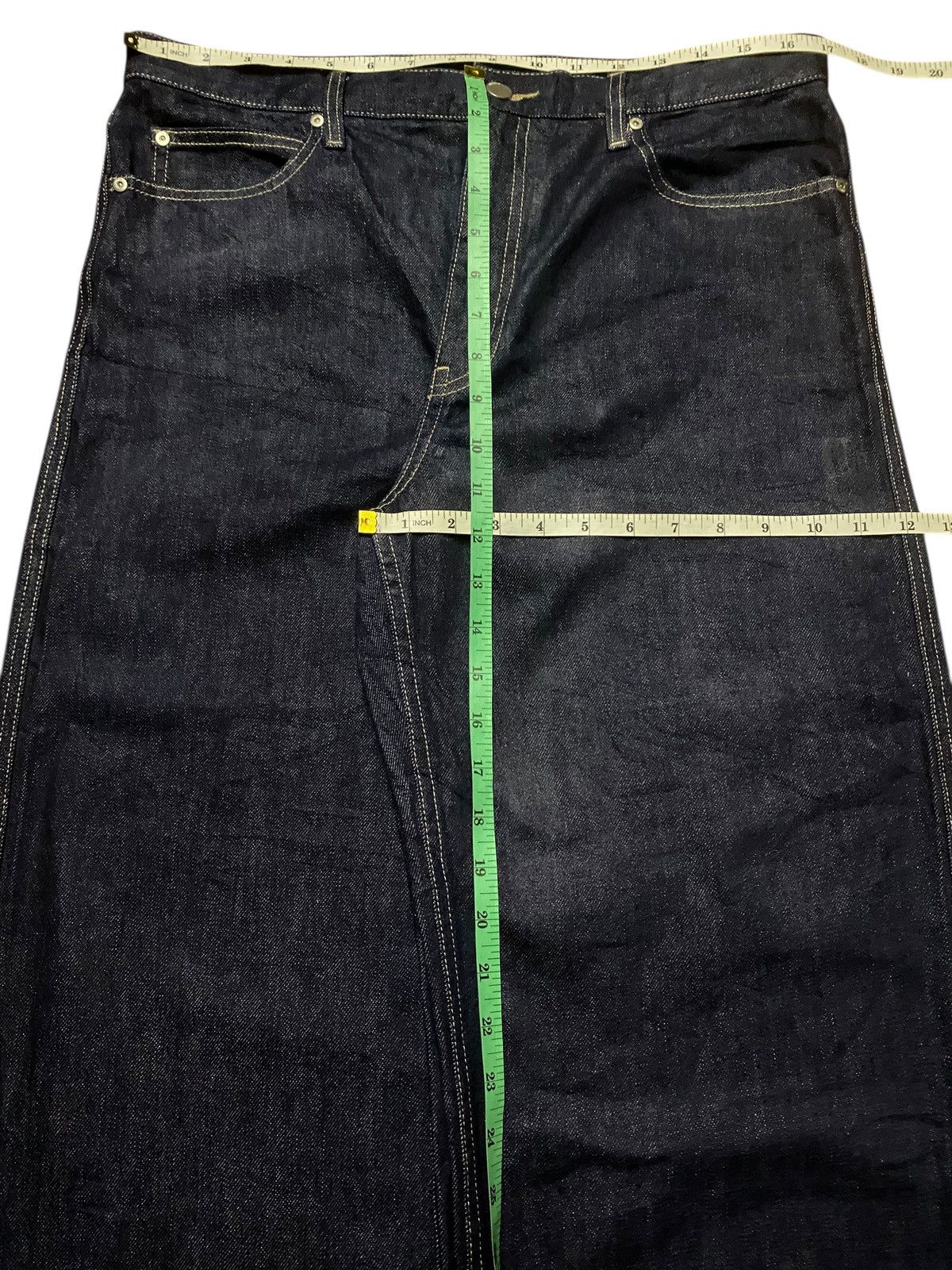Uniqlo Vintage Japanese Brand Uniqlo Navy Blue Super Baggy Jeans Size US 34 / EU 50 - 13 Thumbnail