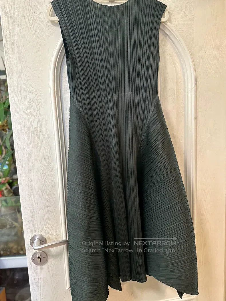 Issey Miyake Issey Miyake Dark Green Ruched Dress Size L / US 10 / IT 46 - 2 Thumbnail