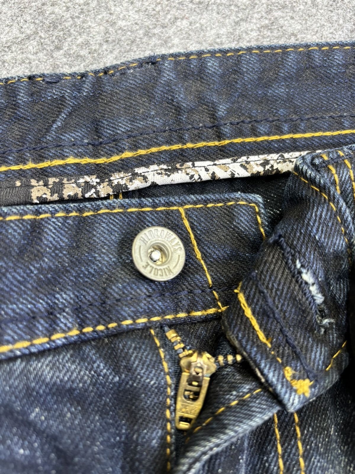 HIDEAWAYS 💥Flare💥Hideaway Rusty Fades Flare Denim F801 Size US 31 - 11 Thumbnail