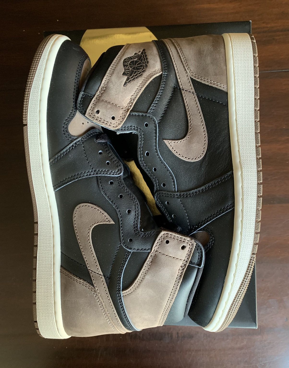 Jordan Brand Jordan 1 Retro High OG Palomino Size US 8.5 / EU 41-42 - 4 Thumbnail