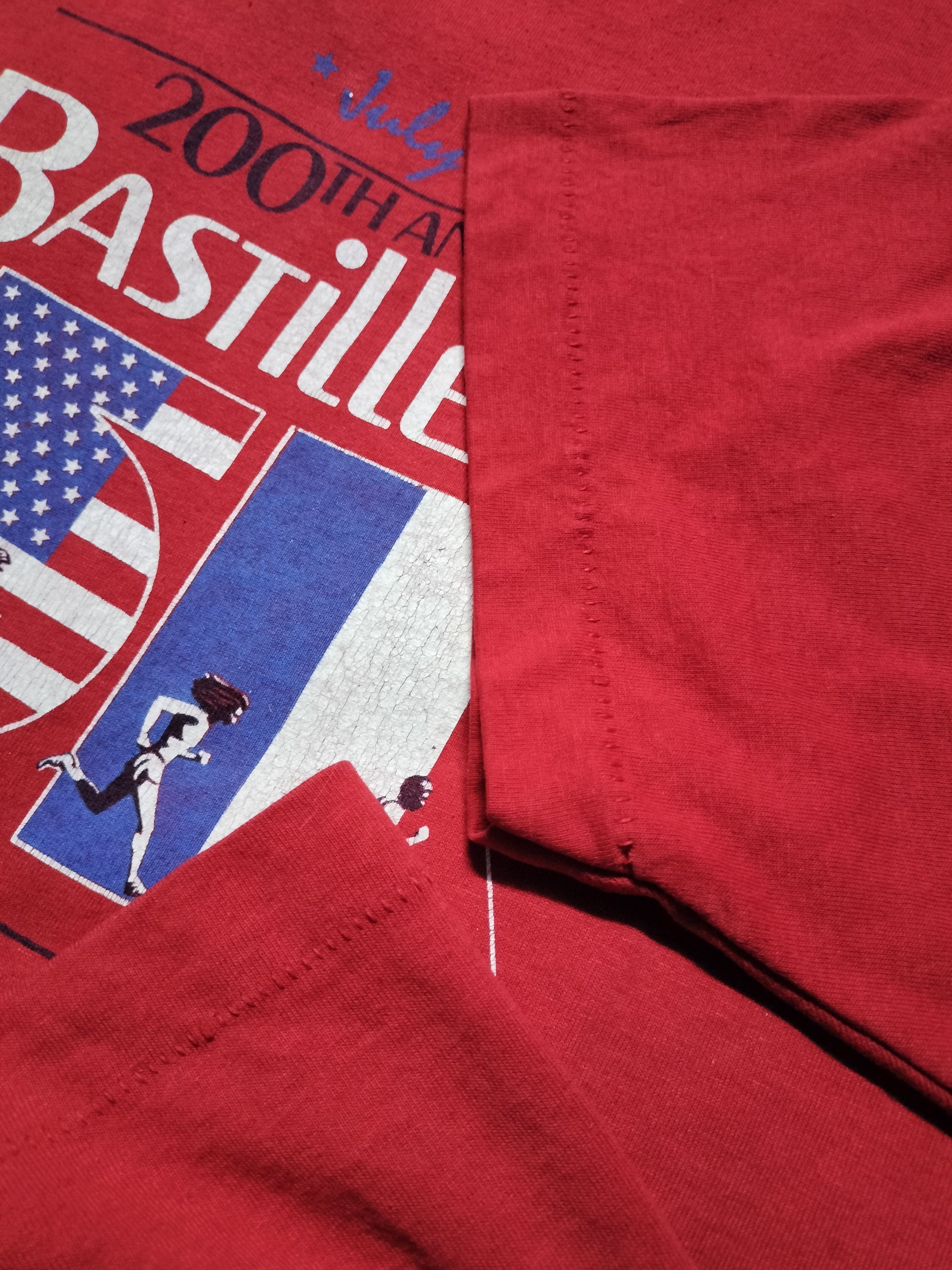Vintage vintage 90s BASTILLE DAY 200th anniversary tshirt Size US XL / EU 56 / 4 - 4 Thumbnail