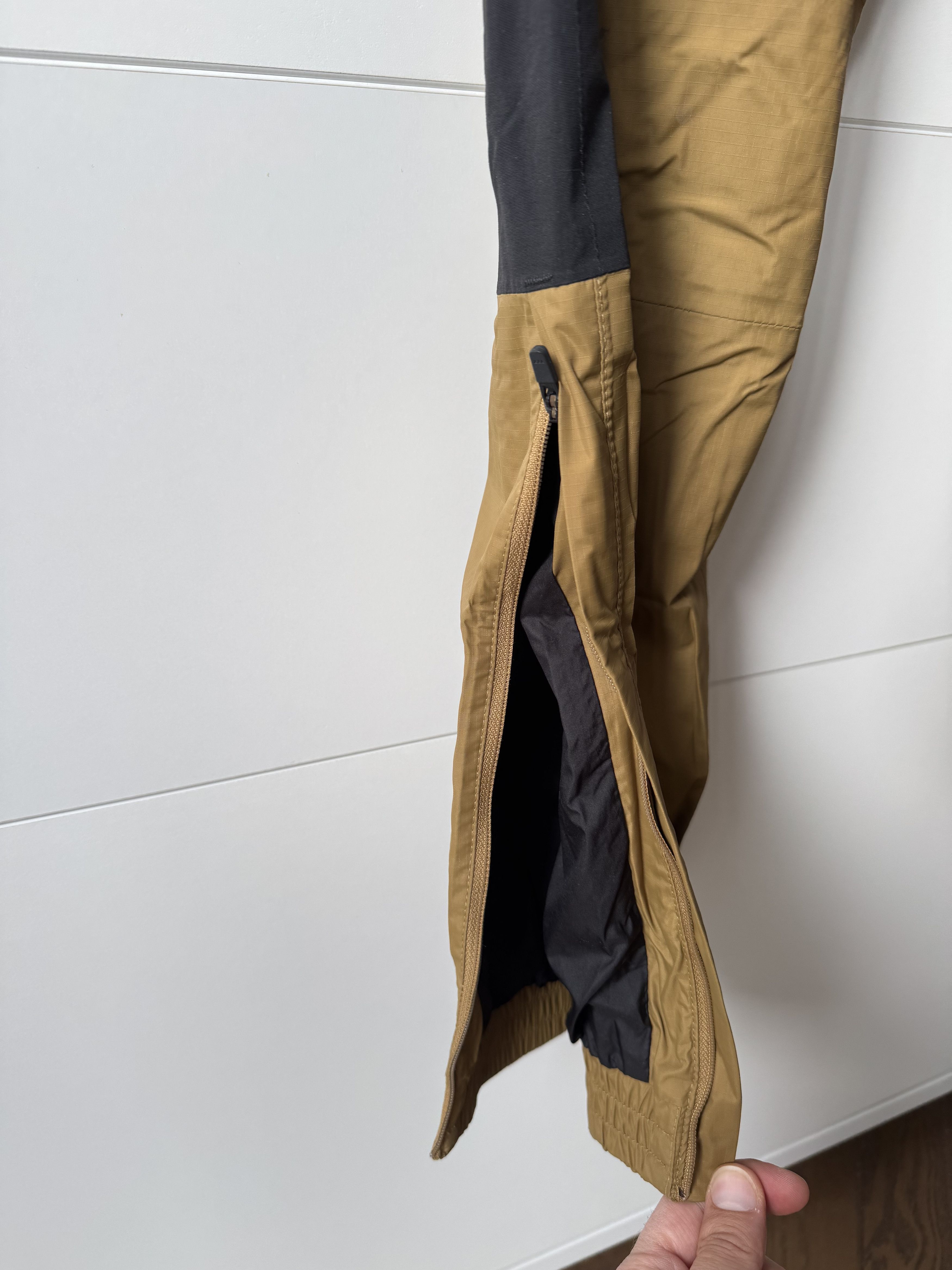 The North Face [M] The North Face Dryvent Pant (FW19) Size US 30 / EU 46 - 6 Thumbnail