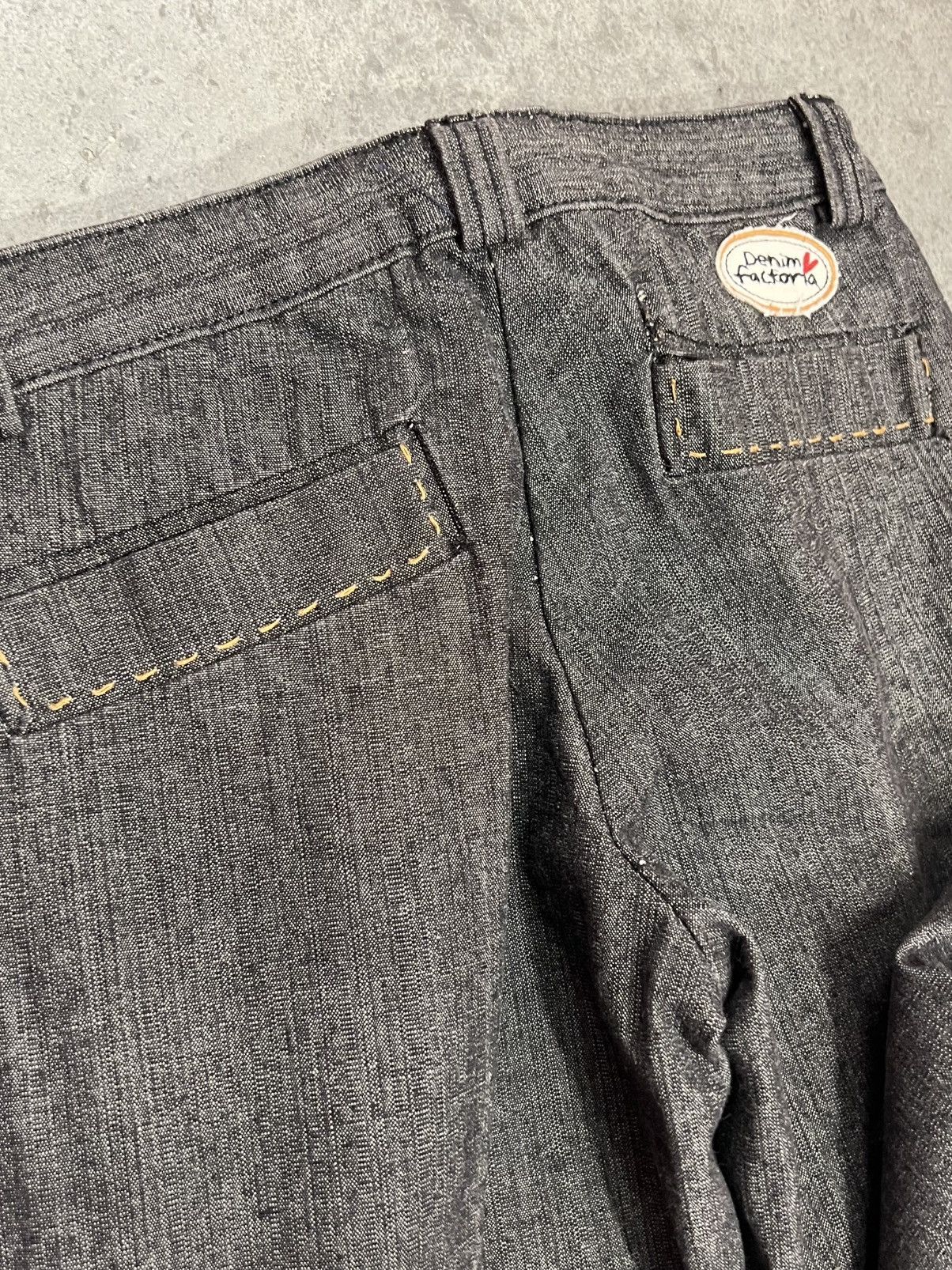 Vintage Y2K 2000's VTG Vintage Denim Factoria Retro Emo Black Jeans Size 24" / US 00 / IT 34 - 8 Thumbnail