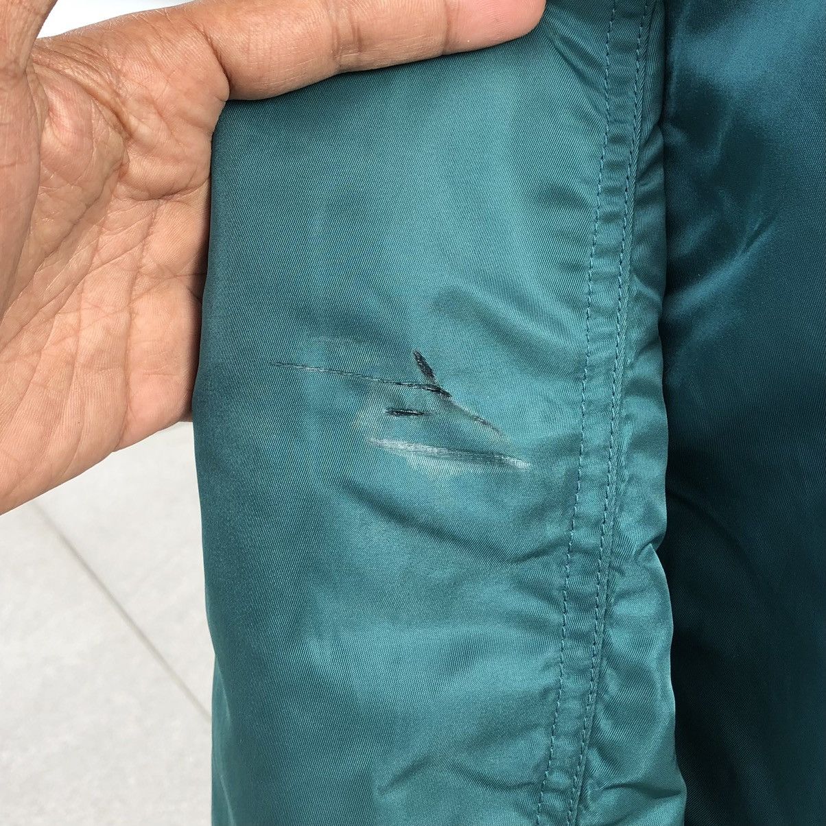 Lacoste LACOSTE LIVE TAFFETA BOMBER JACKET EMERALD GREEN MENS Size US M / EU 48-50 / 2 - 12 Thumbnail