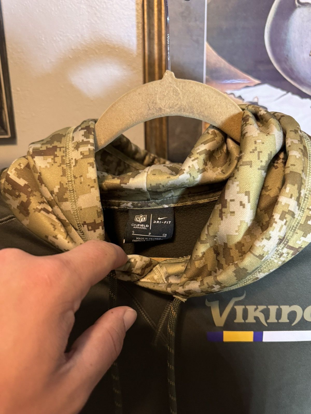 Nike Minnesota Vikings Salute to Service on Field Nike Hoodie Size US S / EU 44-46 / 1 - 4 Thumbnail