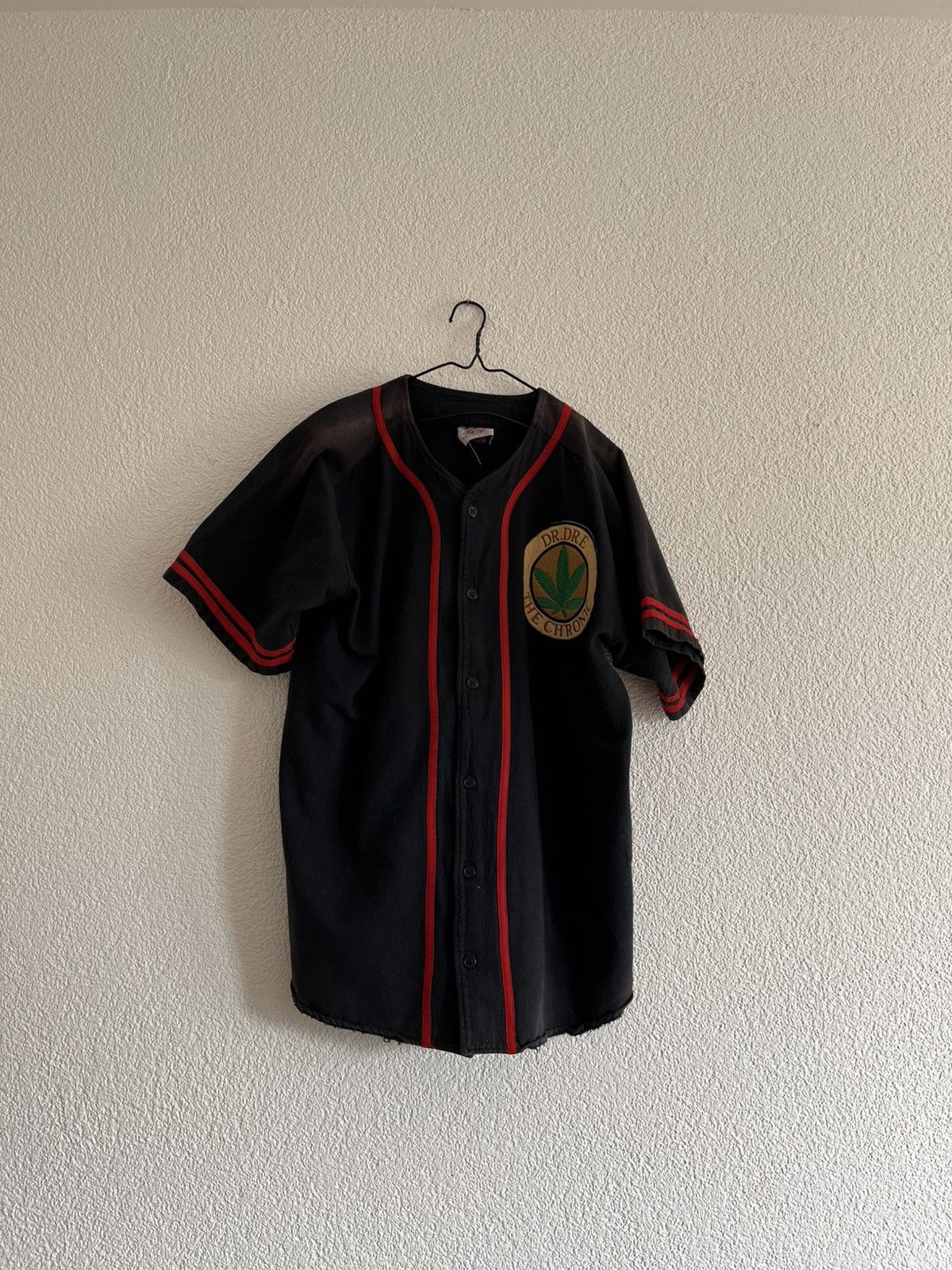 Death Row Records × Dr. Dre × Snoop Dogg Dr. Dre The Chronic Baseball Jersey merch Size US XL / EU 56 / 4 - 1 Thumbnail
