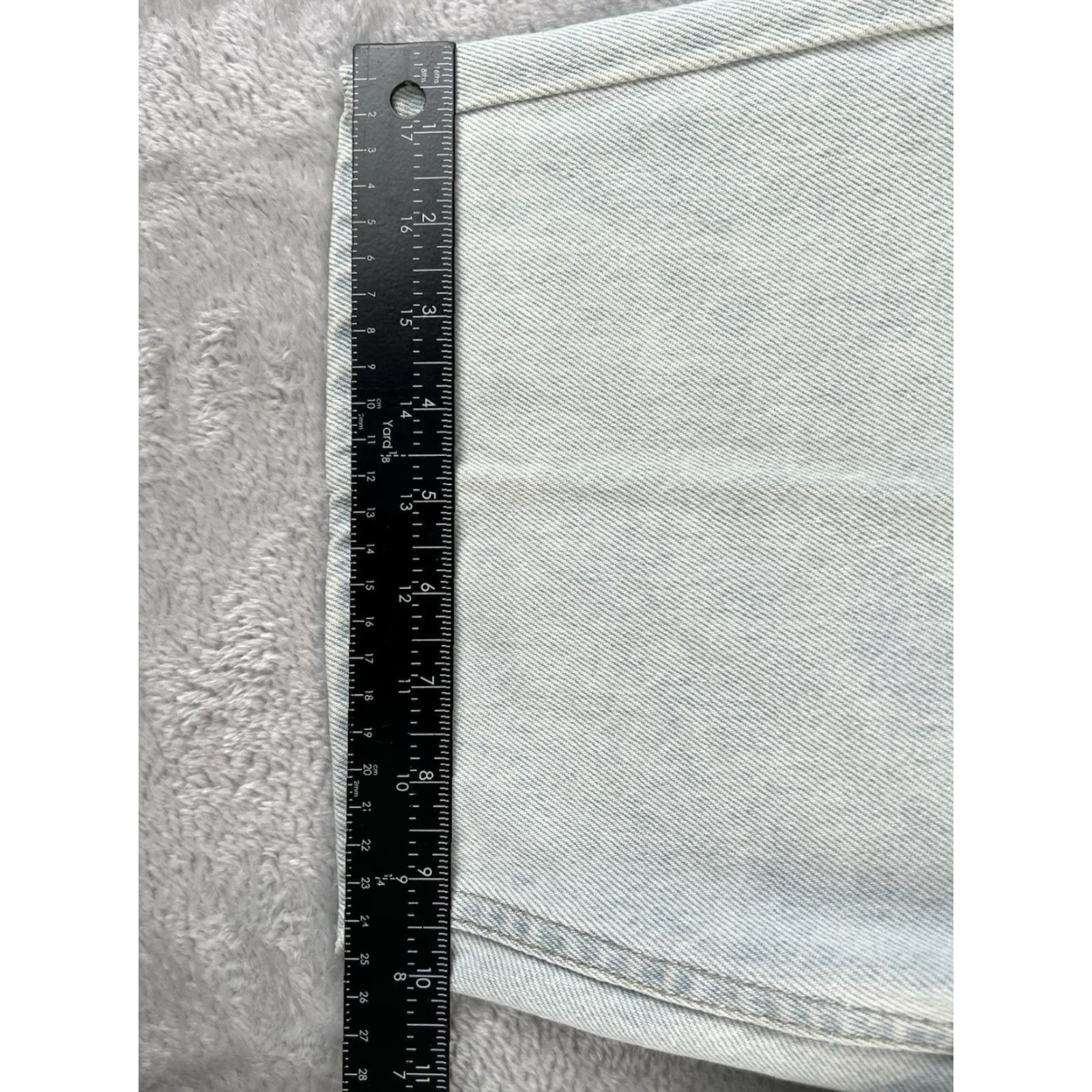 Levi's VINTAGE Levi's 505 Jorts Mens 32x8.5 Regular Fit Denim Light READ Size US 32 / EU 48 - 7 Thumbnail
