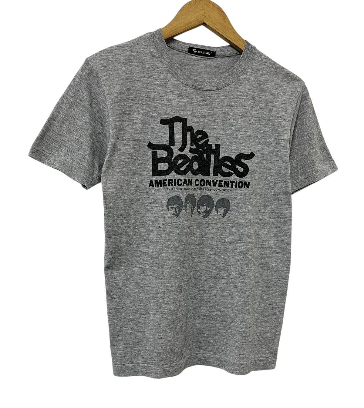 Band Tees VINTAGE 90s THE BEATLES AMERICAN CONVENTION PROMO BAND TSHIRT Size US S / EU 44-46 / 1 - 3 Thumbnail